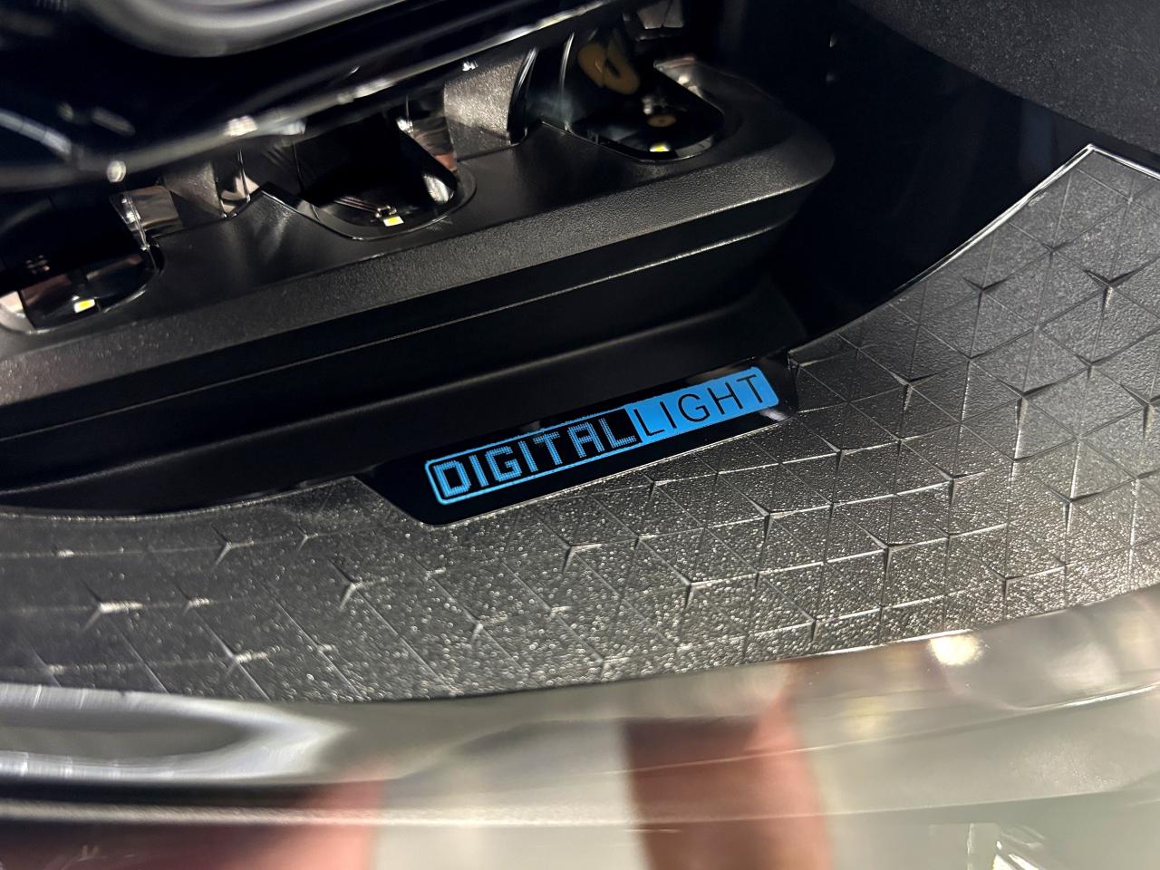 2023 Mercedes-Benz E-Class EQS580|4MATIC|SEDAN|NO LUX TAX|MASSAGE|HUD|3DCAM|+ Photo2