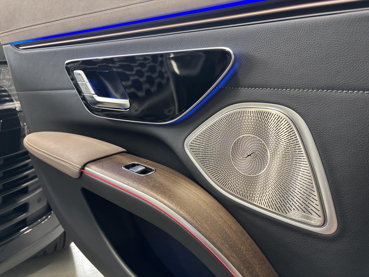 2023 Mercedes-Benz E-Class EQS580|4MATIC|SEDAN|NO LUX TAX|MASSAGE|HUD|3DCAM|+ - Photo #15