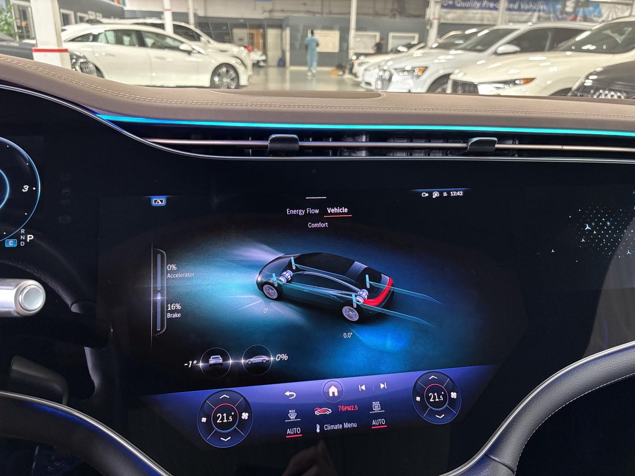 2023 Mercedes-Benz E-Class EQS580|4MATIC|SEDAN|NO LUX TAX|MASSAGE|HUD|3DCAM|+ - Photo #42