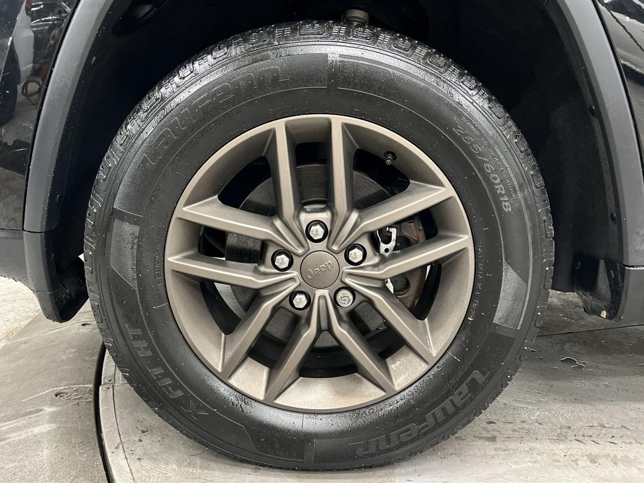 2017 Jeep Grand Cherokee 75TH ANNIVERSARY 4X4|SUNROOF|HTD SEATS|18IN ALLOYS Photo