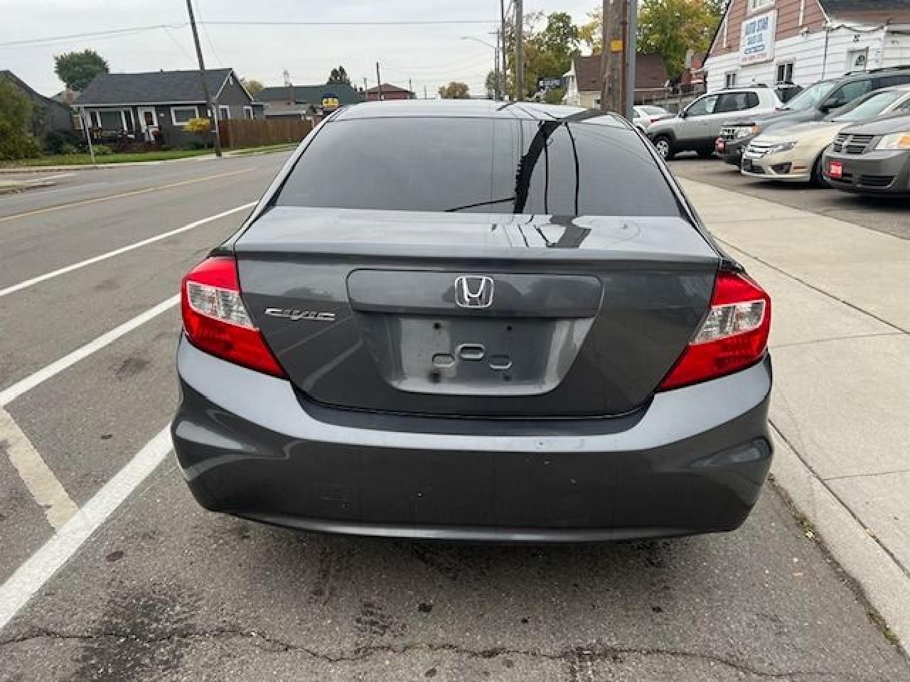 2012 Honda Civic LX - Photo #5