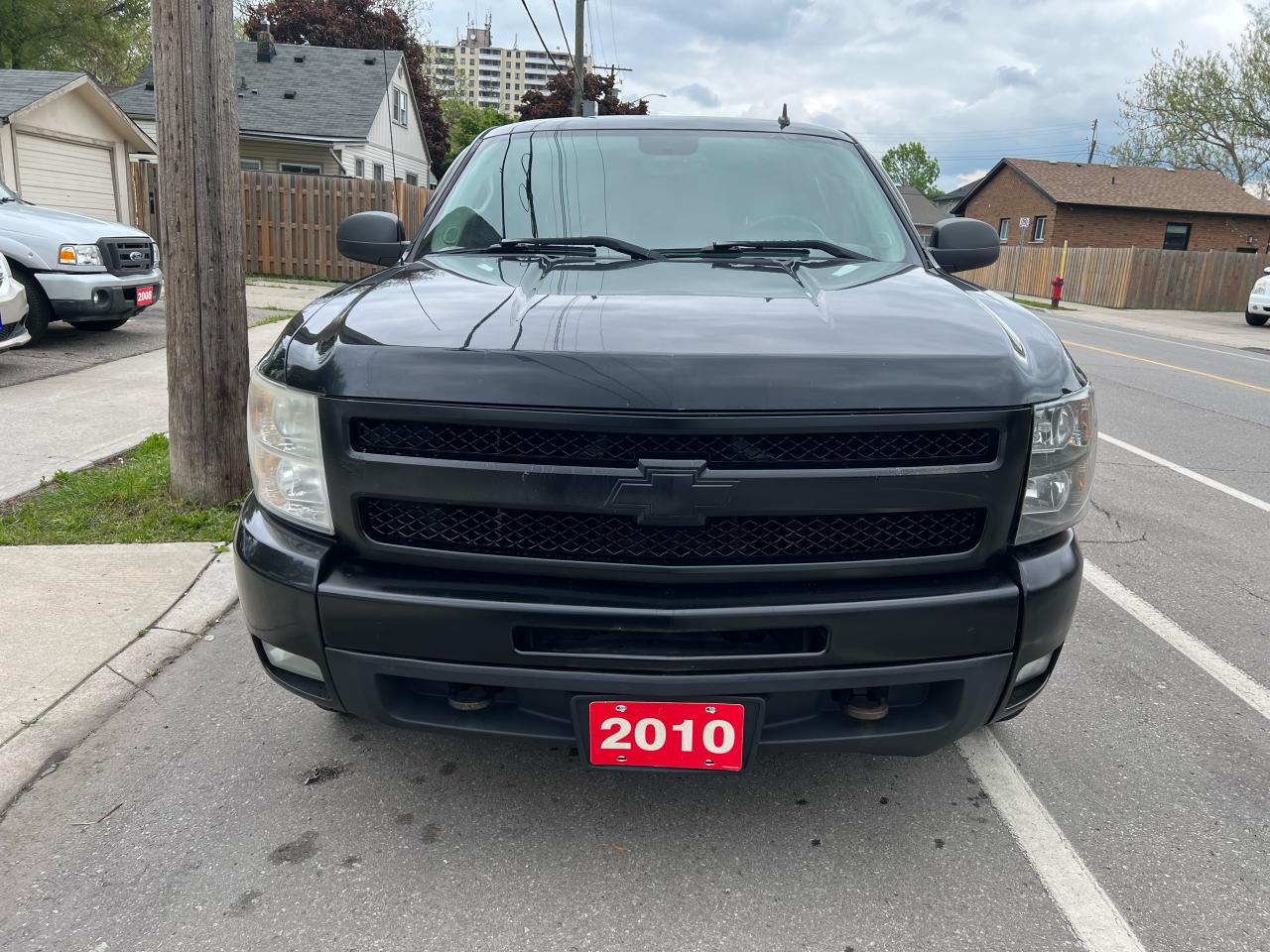 2010 Chevrolet Silverado 1500 LT - Photo #2