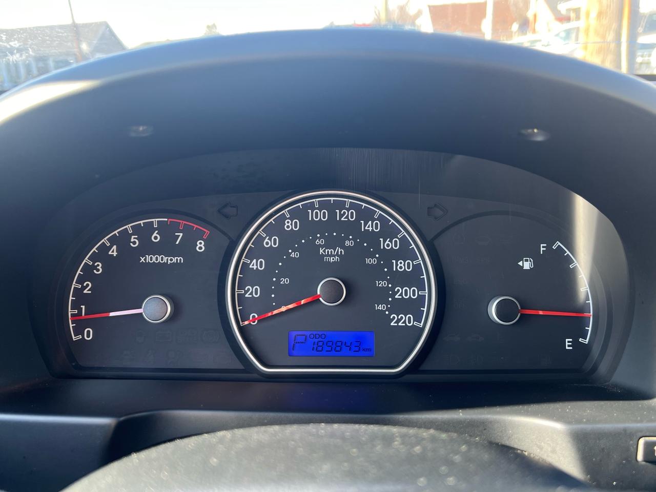 2009 Hyundai Elantra GL - Photo #9