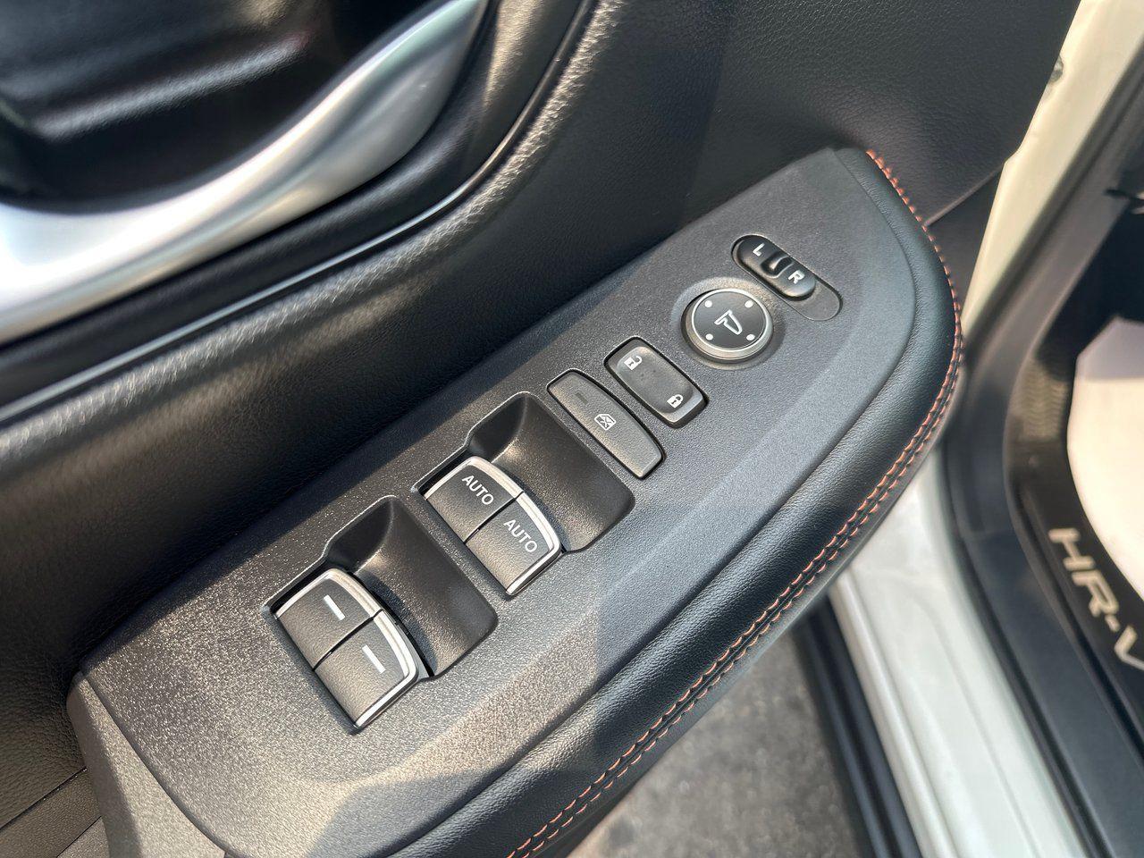 12616518