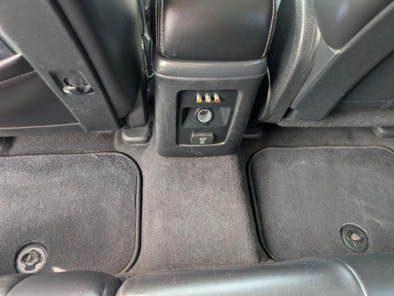 2017 Dodge Journey R/T  **REAR SEAT VIDEO GROUP - SUNROOF** Photo