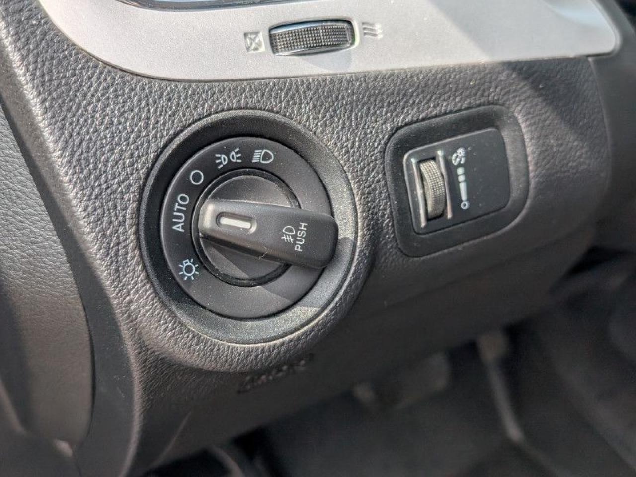 2017 Dodge Journey R/T  **REAR SEAT VIDEO GROUP - SUNROOF** Photo