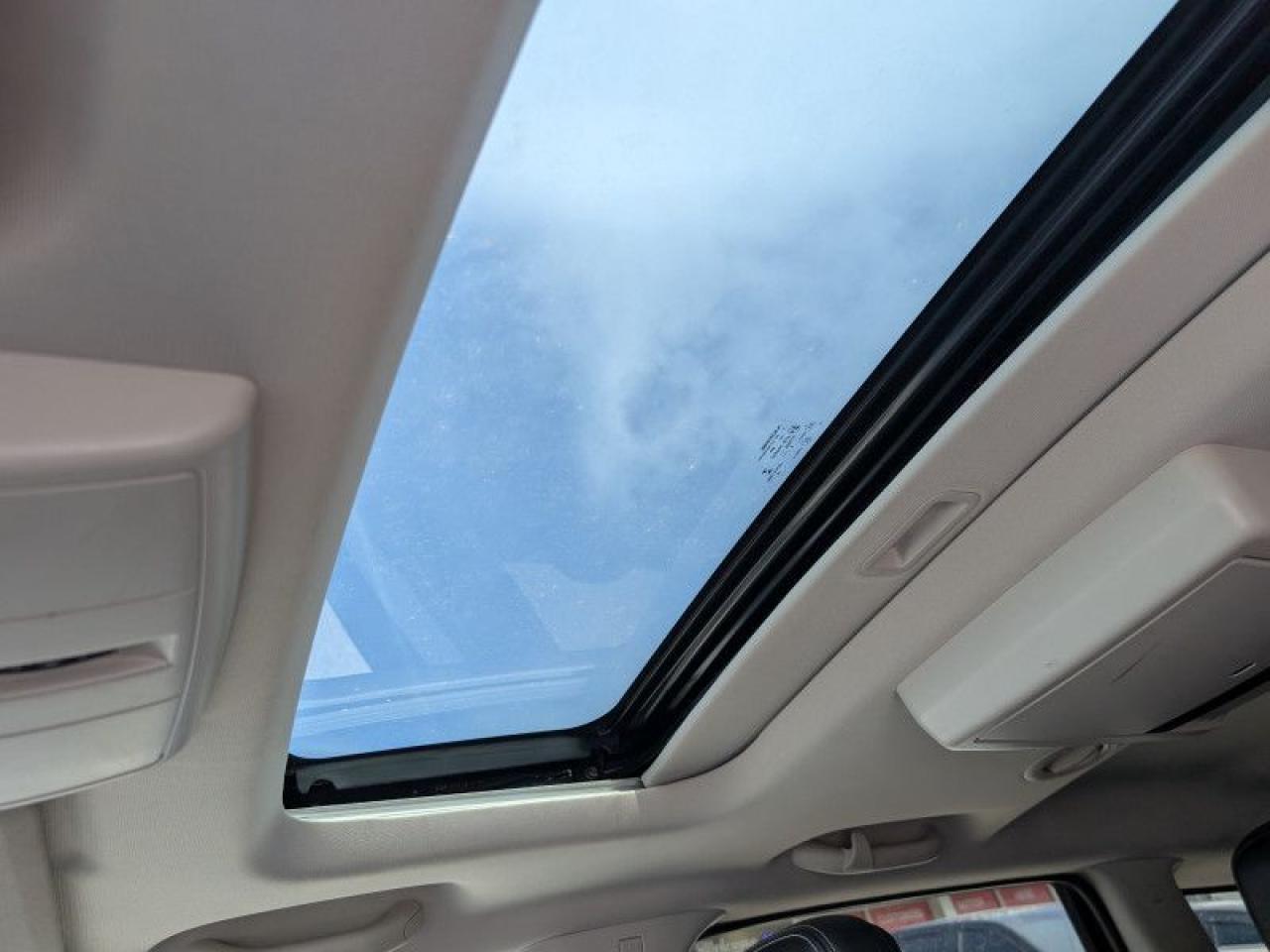2017 Dodge Journey R/T  **REAR SEAT VIDEO GROUP - SUNROOF** Photo