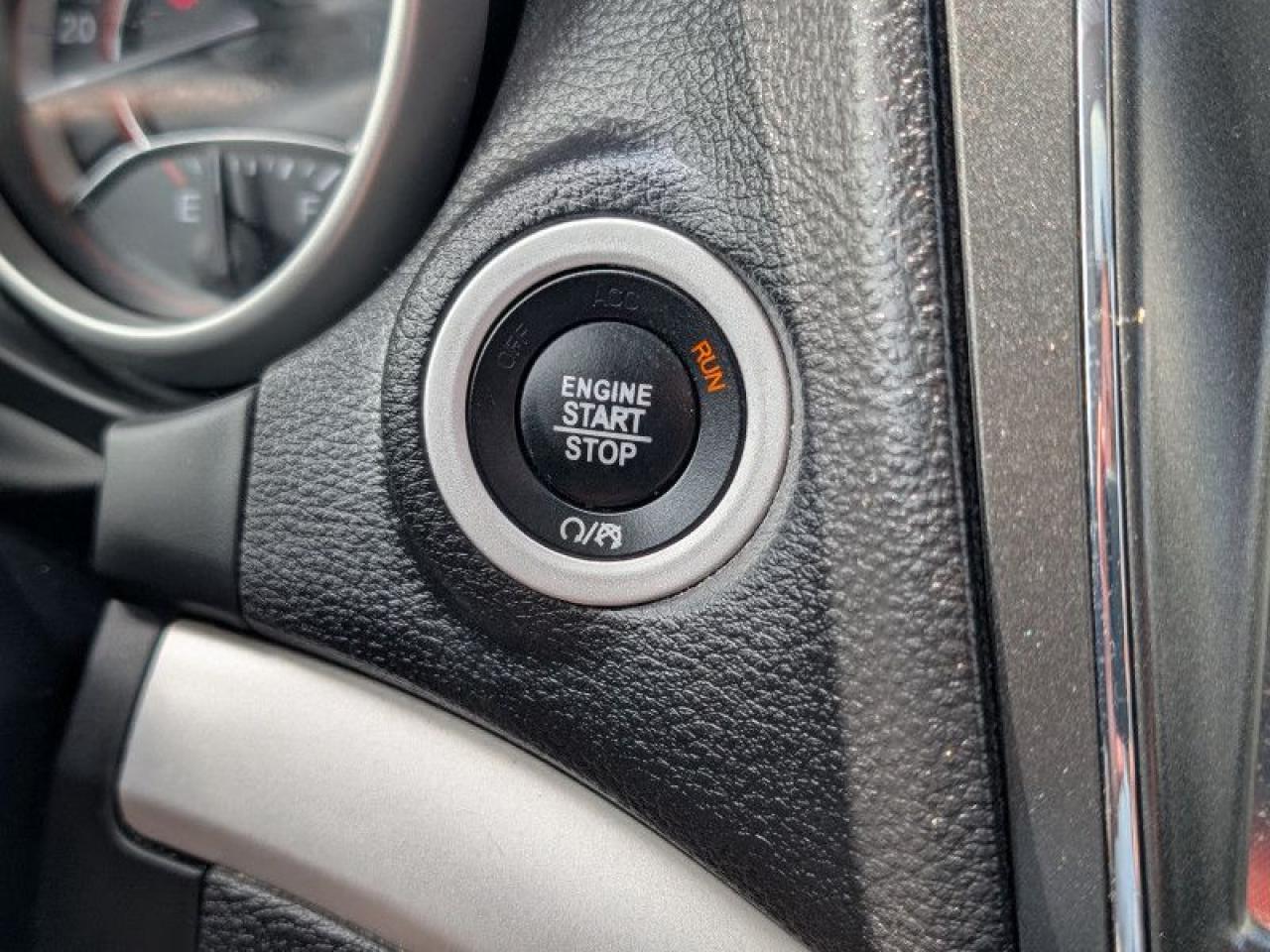 2017 Dodge Journey R/T  **REAR SEAT VIDEO GROUP - SUNROOF** Photo
