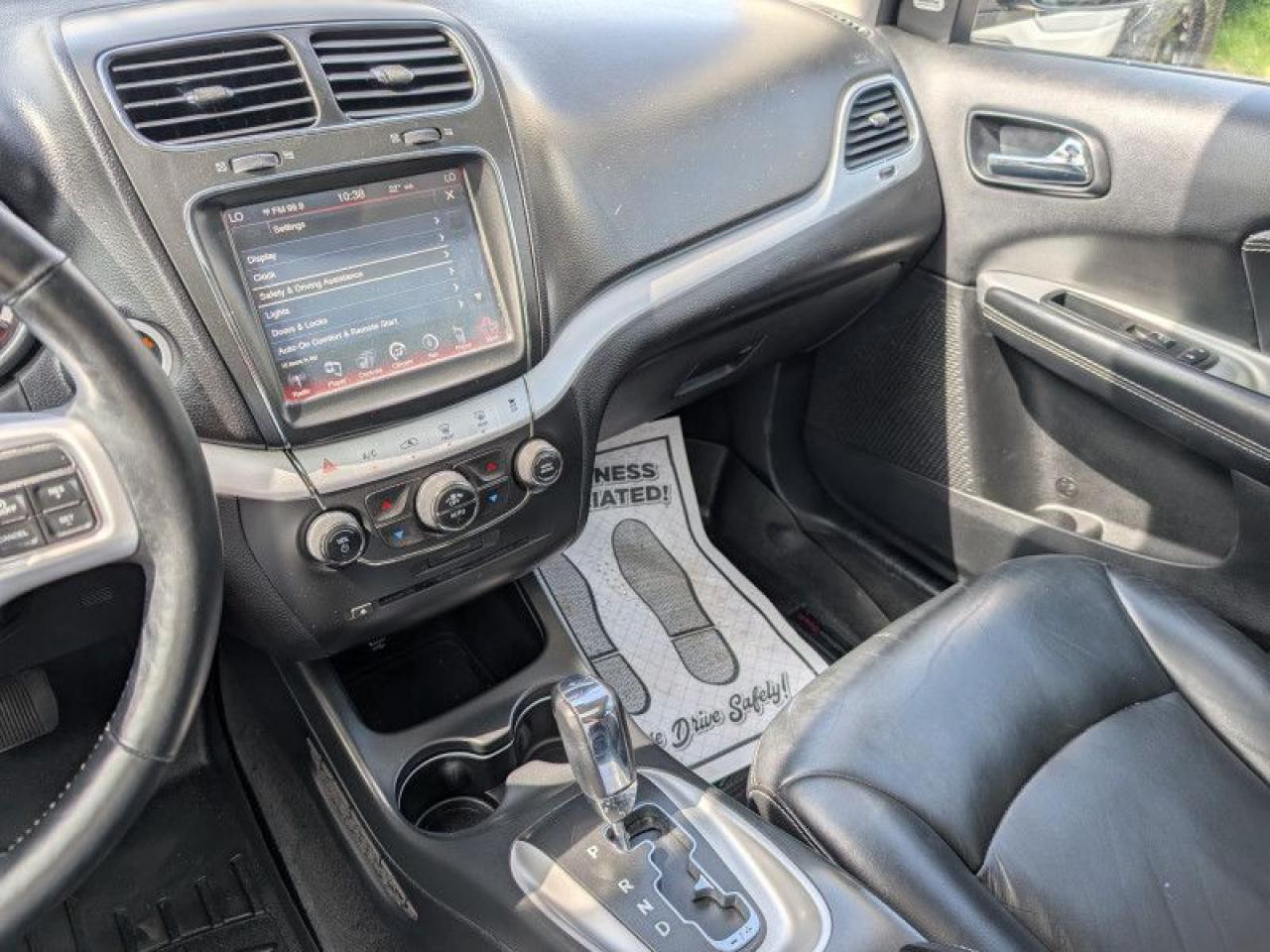 2017 Dodge Journey R/T  **REAR SEAT VIDEO GROUP - SUNROOF** Photo