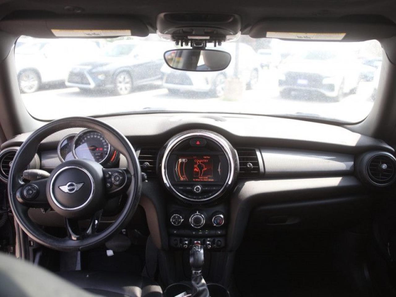 2018 MINI 3 Door Hatchback  **16 SERVICE RECORDS** Photo