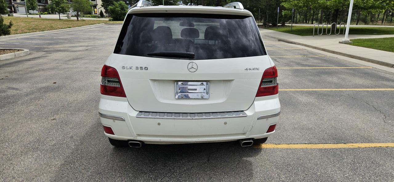 2011 Mercedes-Benz GLK-Class GLK350 4MATIC - Photo #4