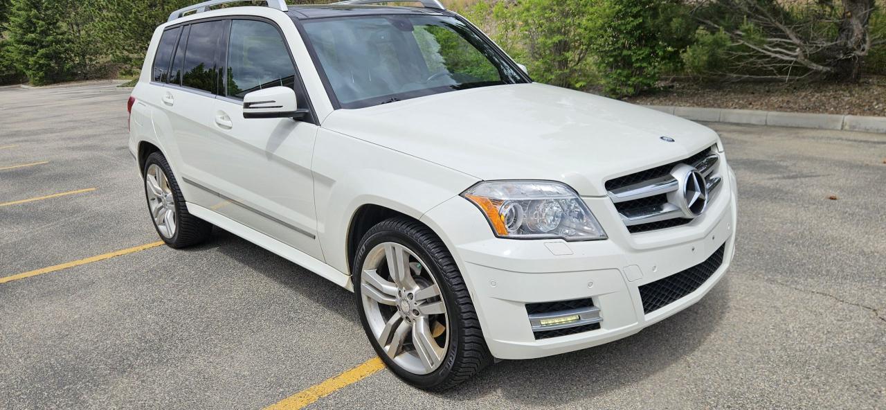 2011 Mercedes-Benz GLK-Class GLK350 4MATIC - Photo #7