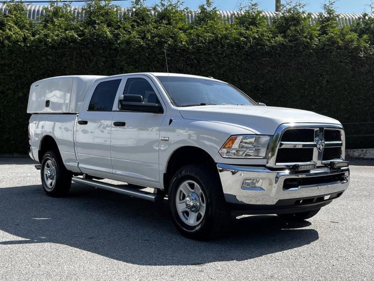 Used 2016 RAM 2500 Tradesman Crew Cab Short Box 4WD with Canopy for sale in Burnaby, BC