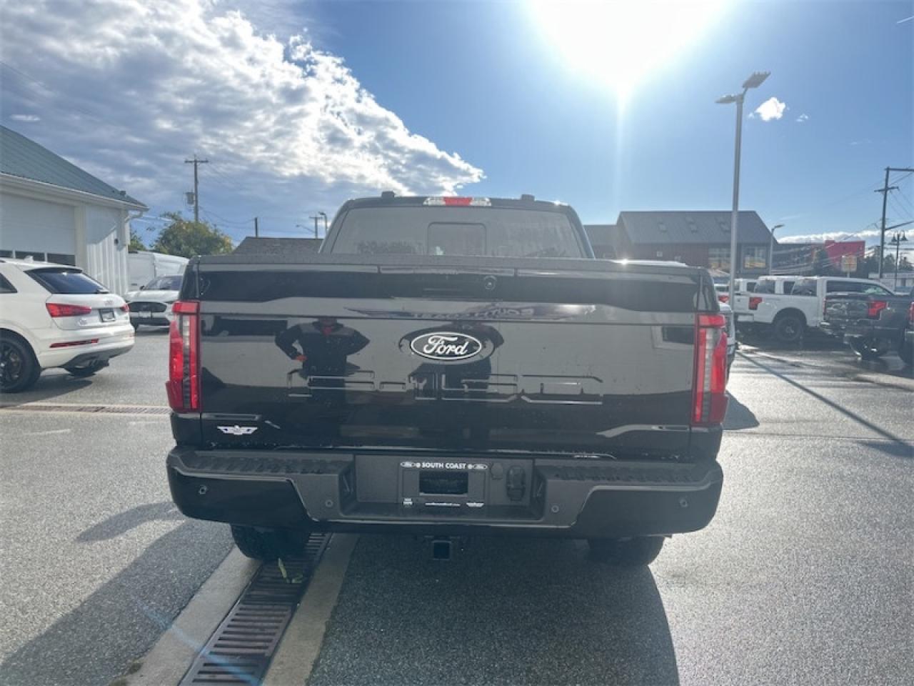 2025 Ford F-150 XLT  - Tow Package Photo5