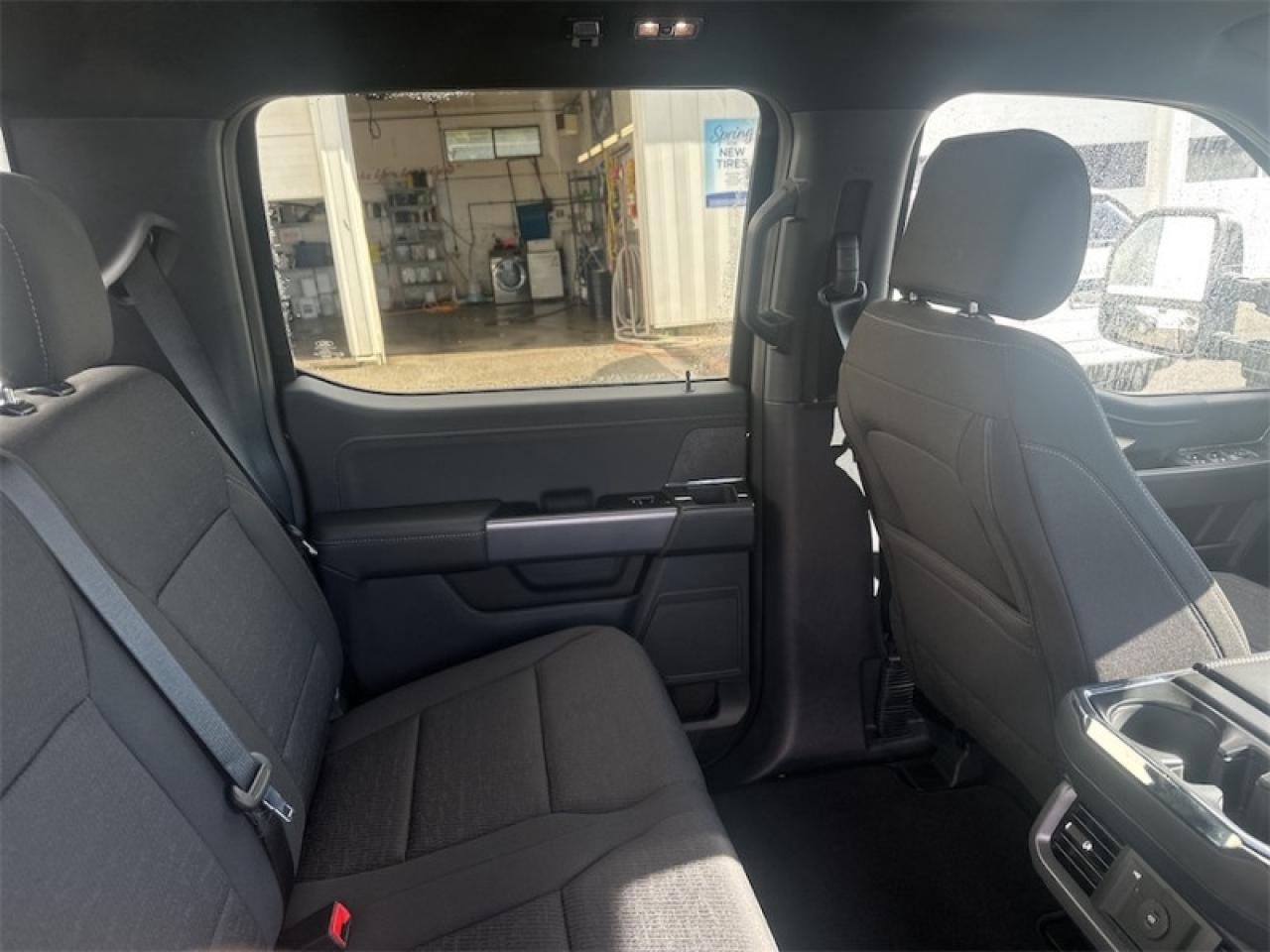 2025 Ford F-150 XLT  - Tow Package Photo5