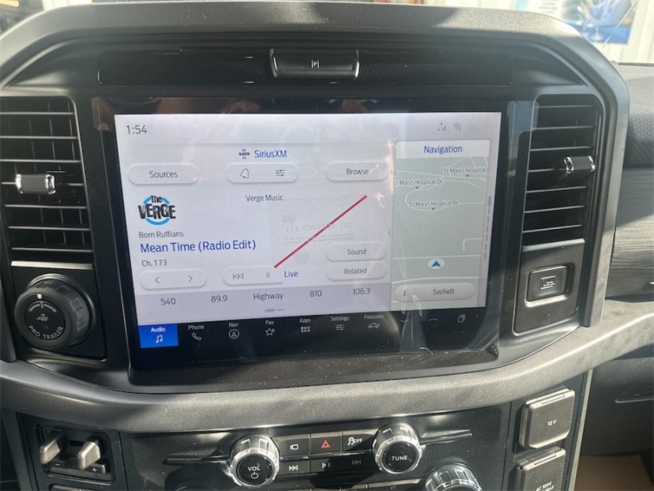 2025 Ford F-150 XLT  - Tow Package Photo5