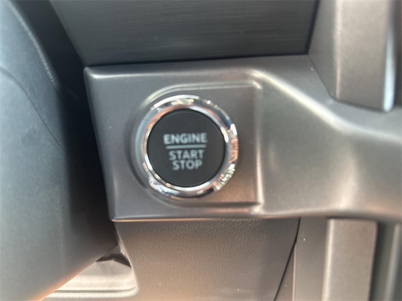 2025 Ford F-150 XLT  - Tow Package Photo5