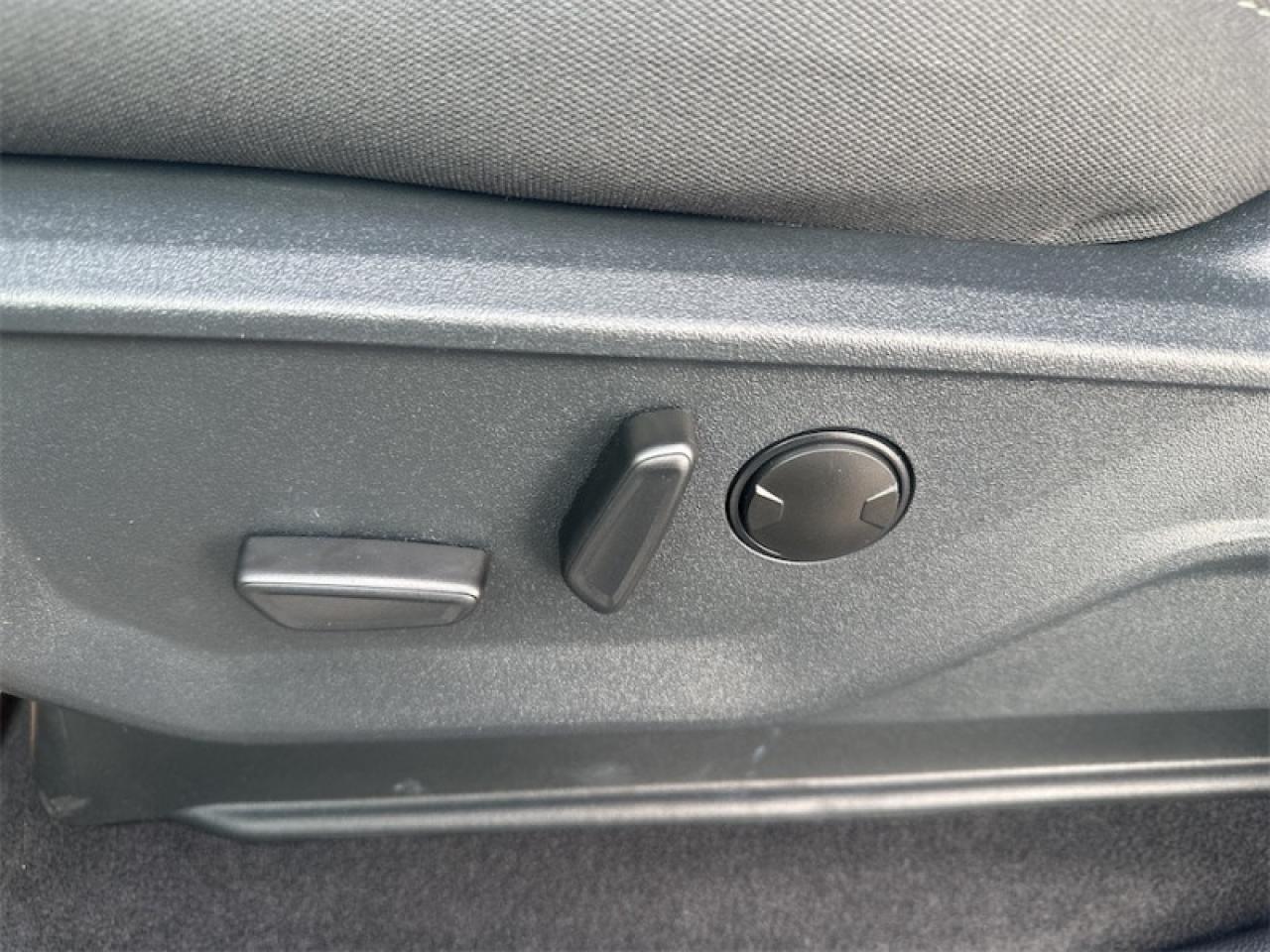 2025 Ford F-150 XLT  - Tow Package Photo5