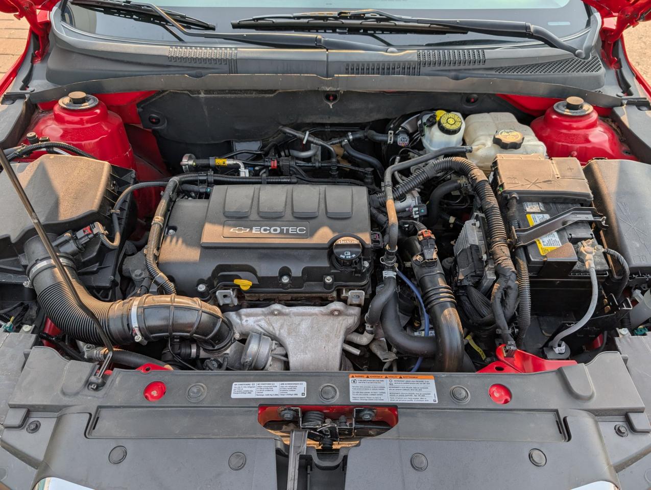2015 Chevrolet Cruze 2LT Photo5