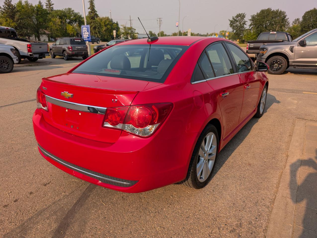 2015 Chevrolet Cruze 2LT Photo5