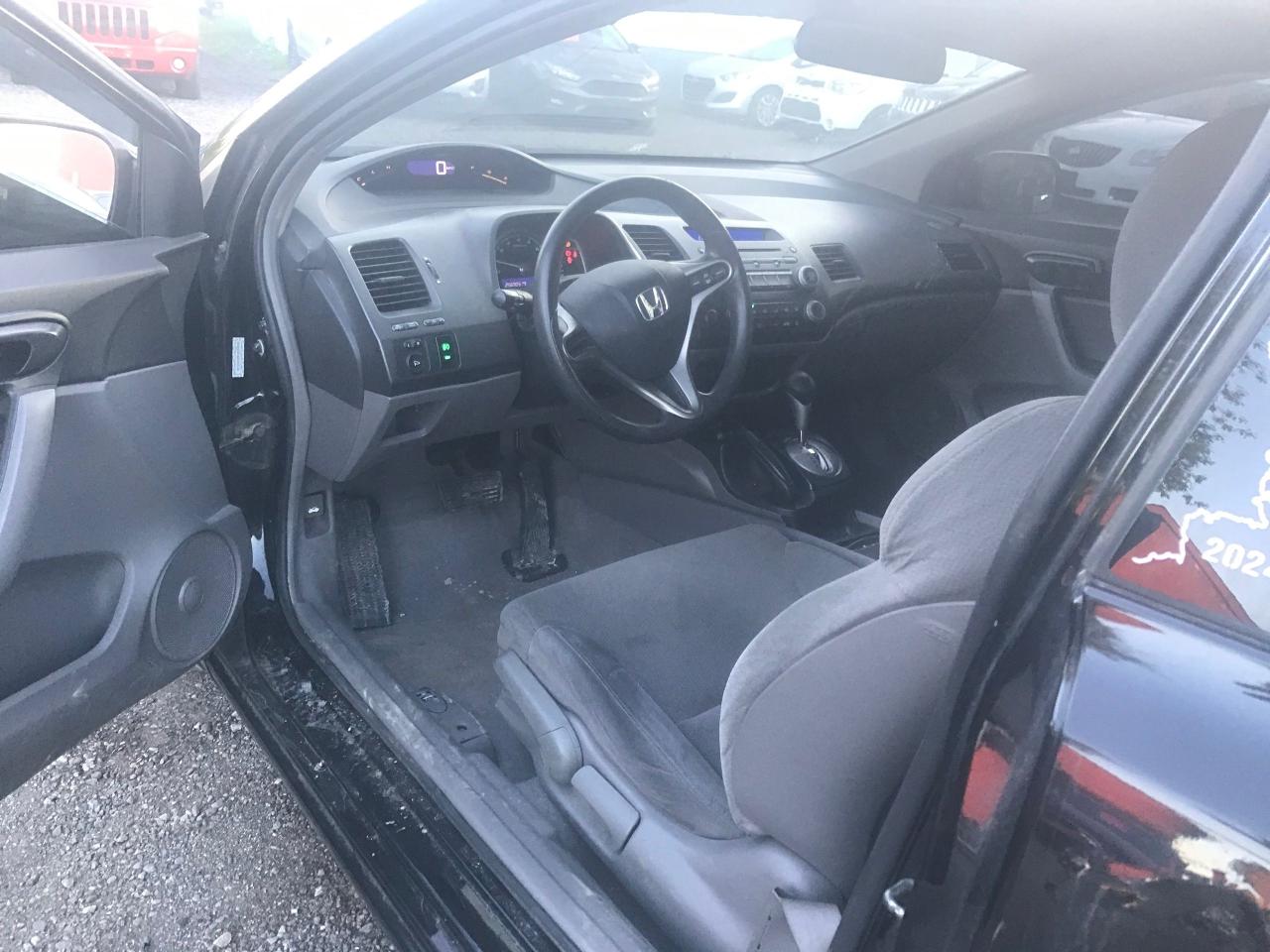 Used 2011 Honda Civic Coupe Dx for sale in Oshawa, ON