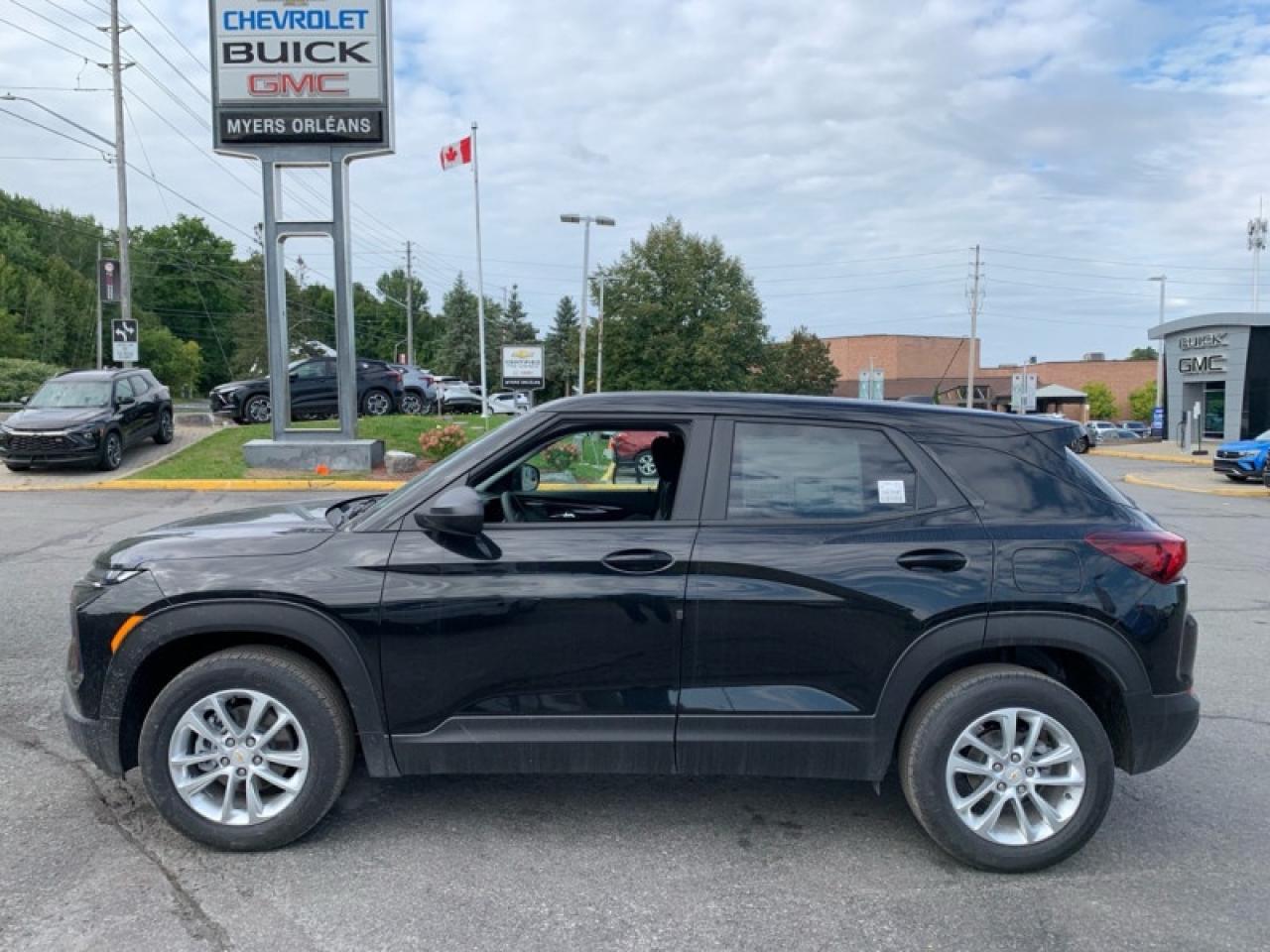 2026 Chevrolet TrailBlazer LS  - Apple CarPlay Photo