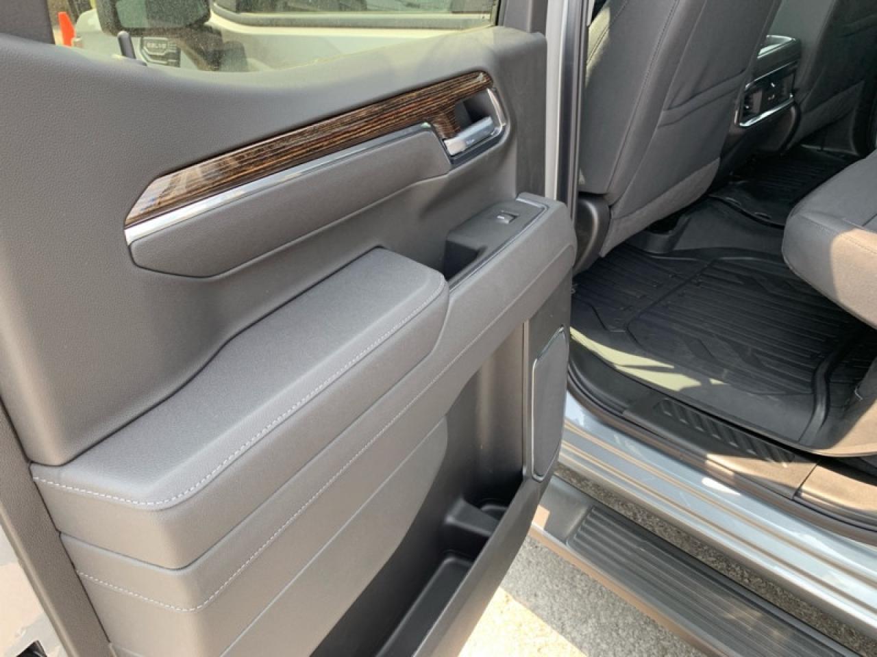 2025 GMC Sierra 1500 ELEVATION Photo