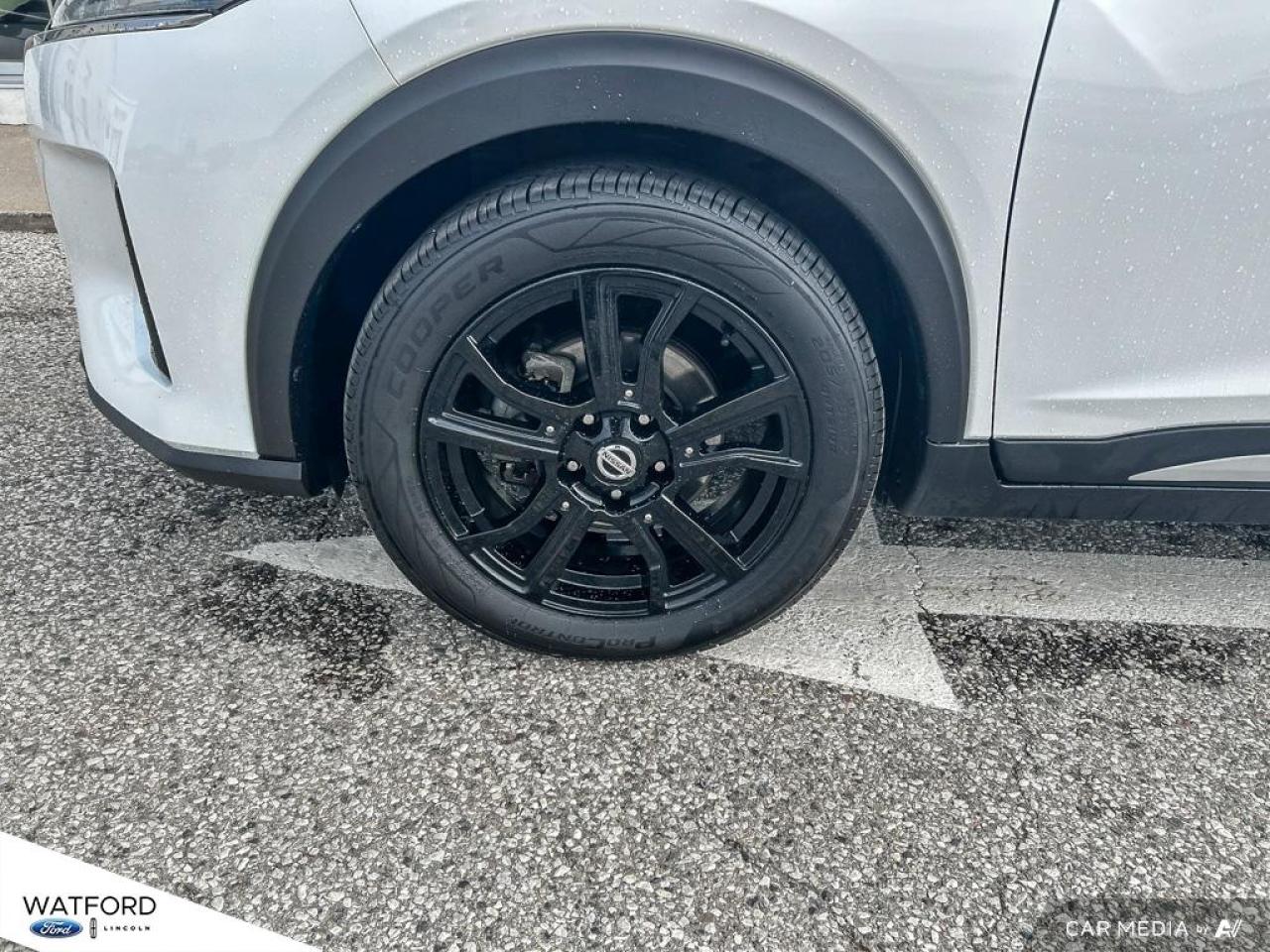 12617658