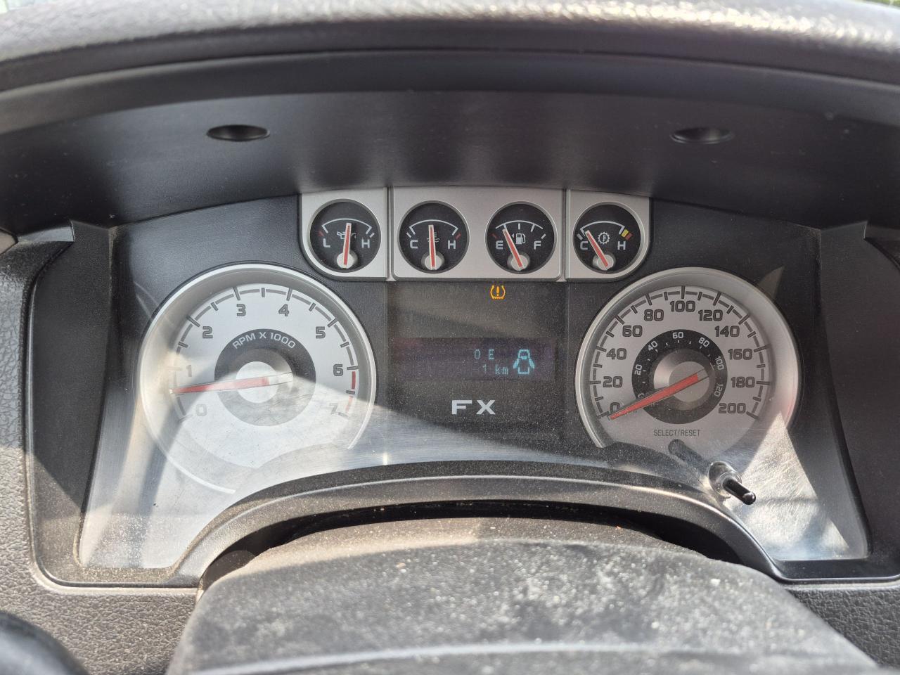 2010 Ford F-150 Supercrew XT AS - IS Photo7
