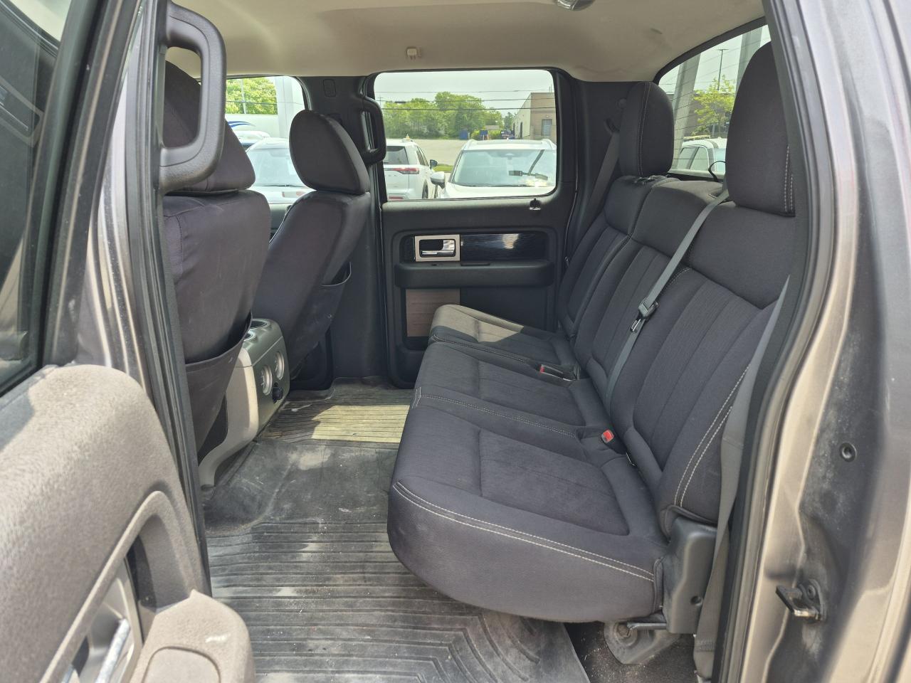 2010 Ford F-150 Supercrew XT AS - IS Photo10