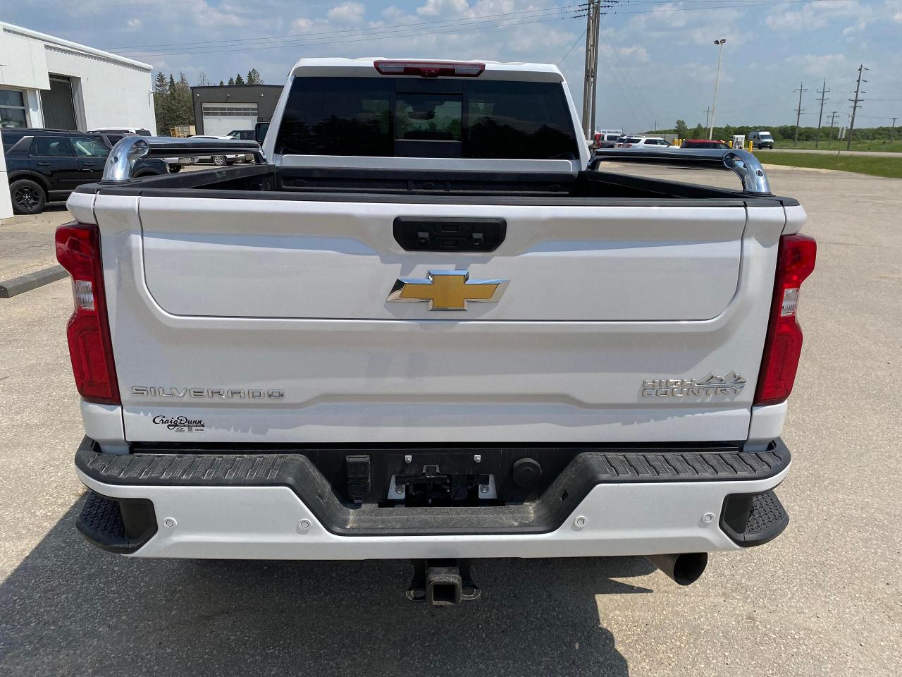 2024 Chevrolet Silverado 2500 HIGH COUNTRY 2 SETS OF TIRES & RIMS Photo4