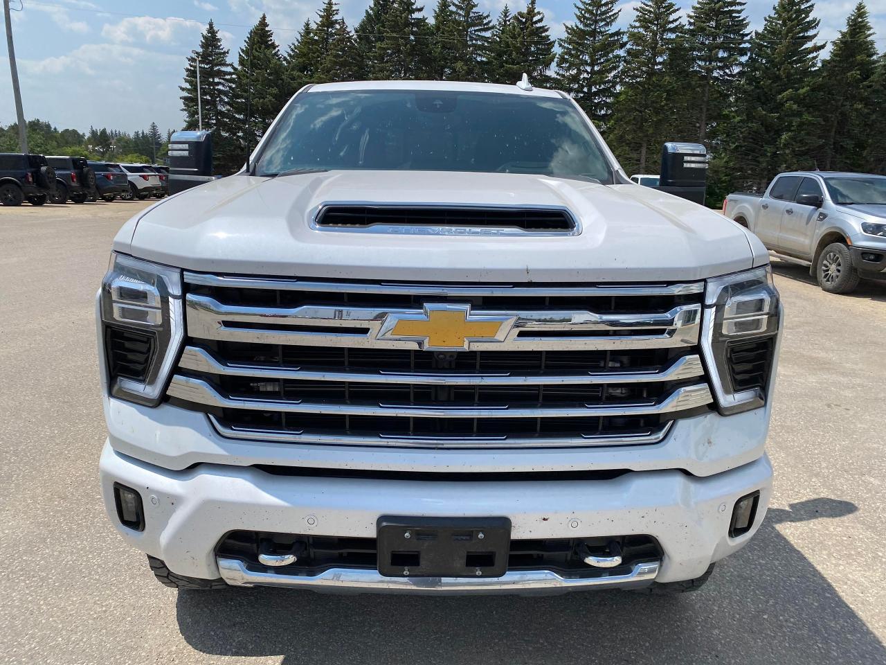 2024 Chevrolet Silverado 2500 HIGH COUNTRY 2 SETS OF TIRES & RIMS Photo1