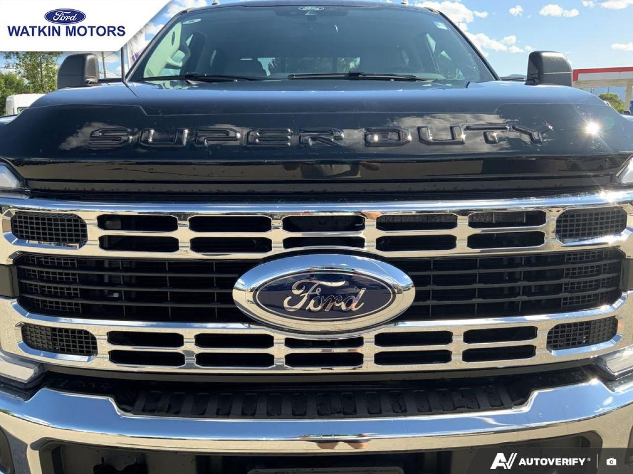 2025 Ford F-350 Super Duty SRW XLT Photo15