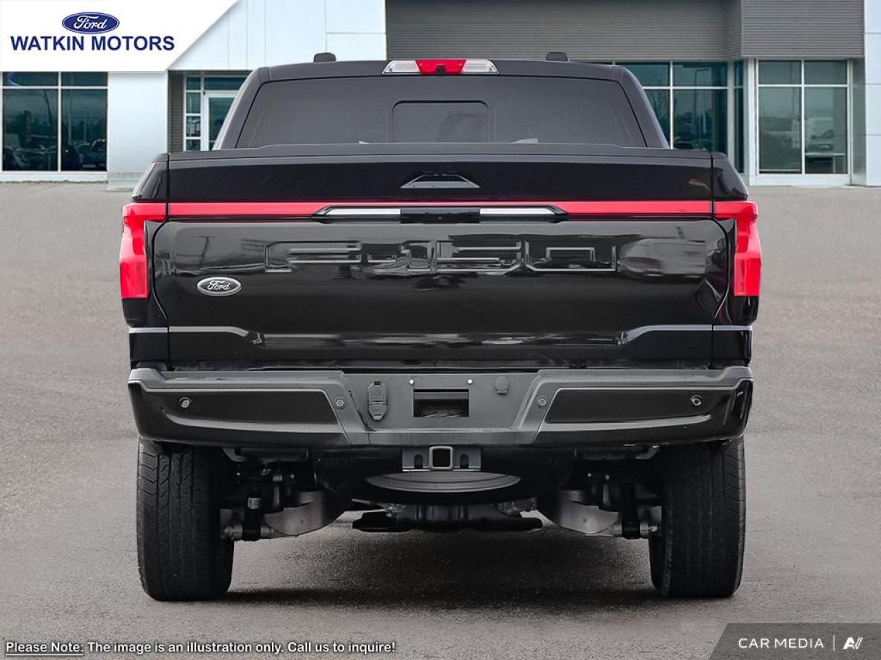 2025 Ford F-150 Lightning Lariat Photo4