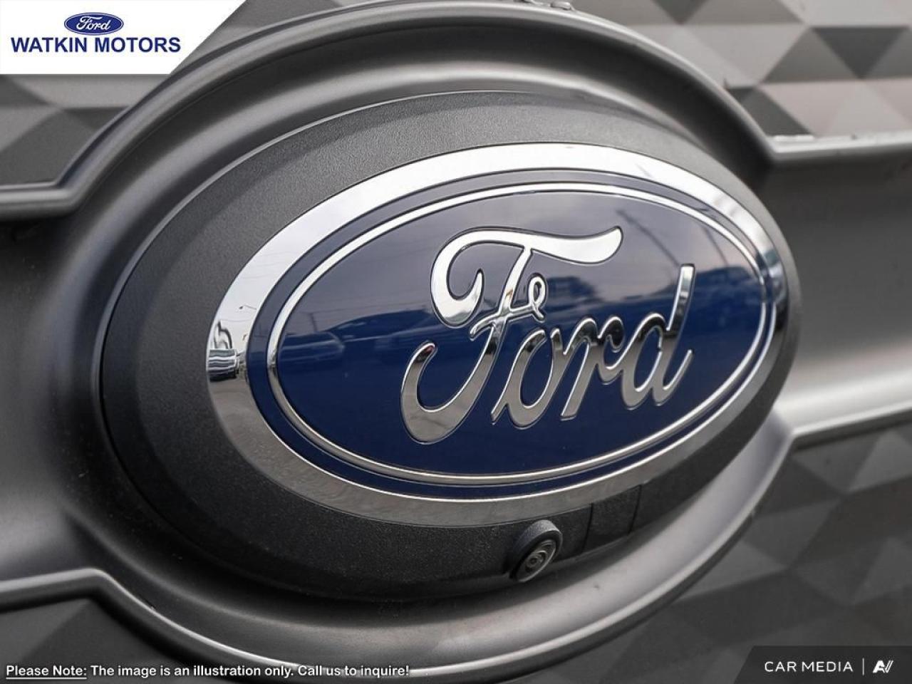 2025 Ford F-150 Lightning Lariat Photo24