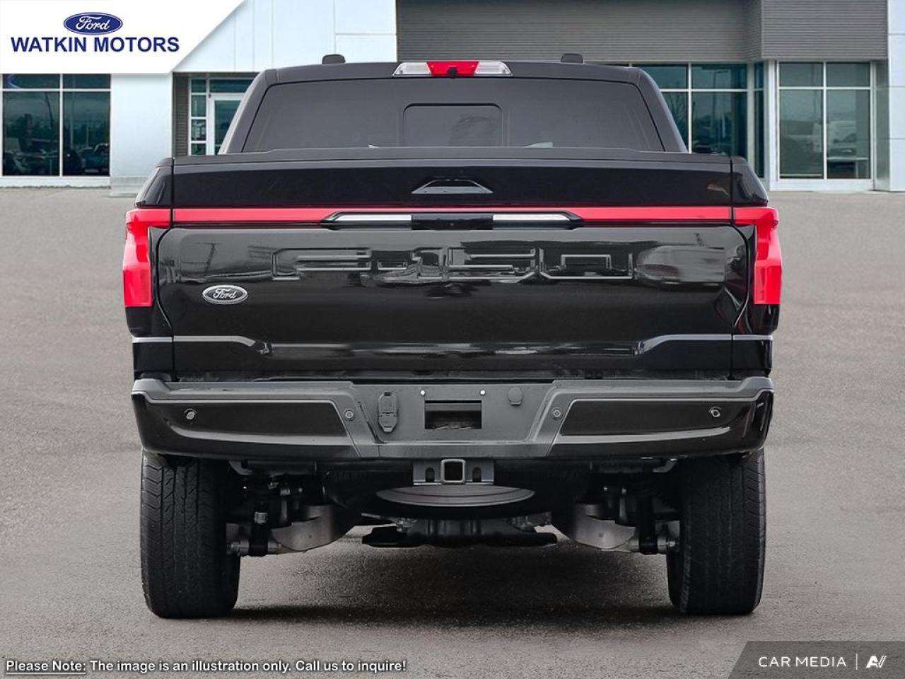 2025 Ford F-150 Lightning Lariat Photo24