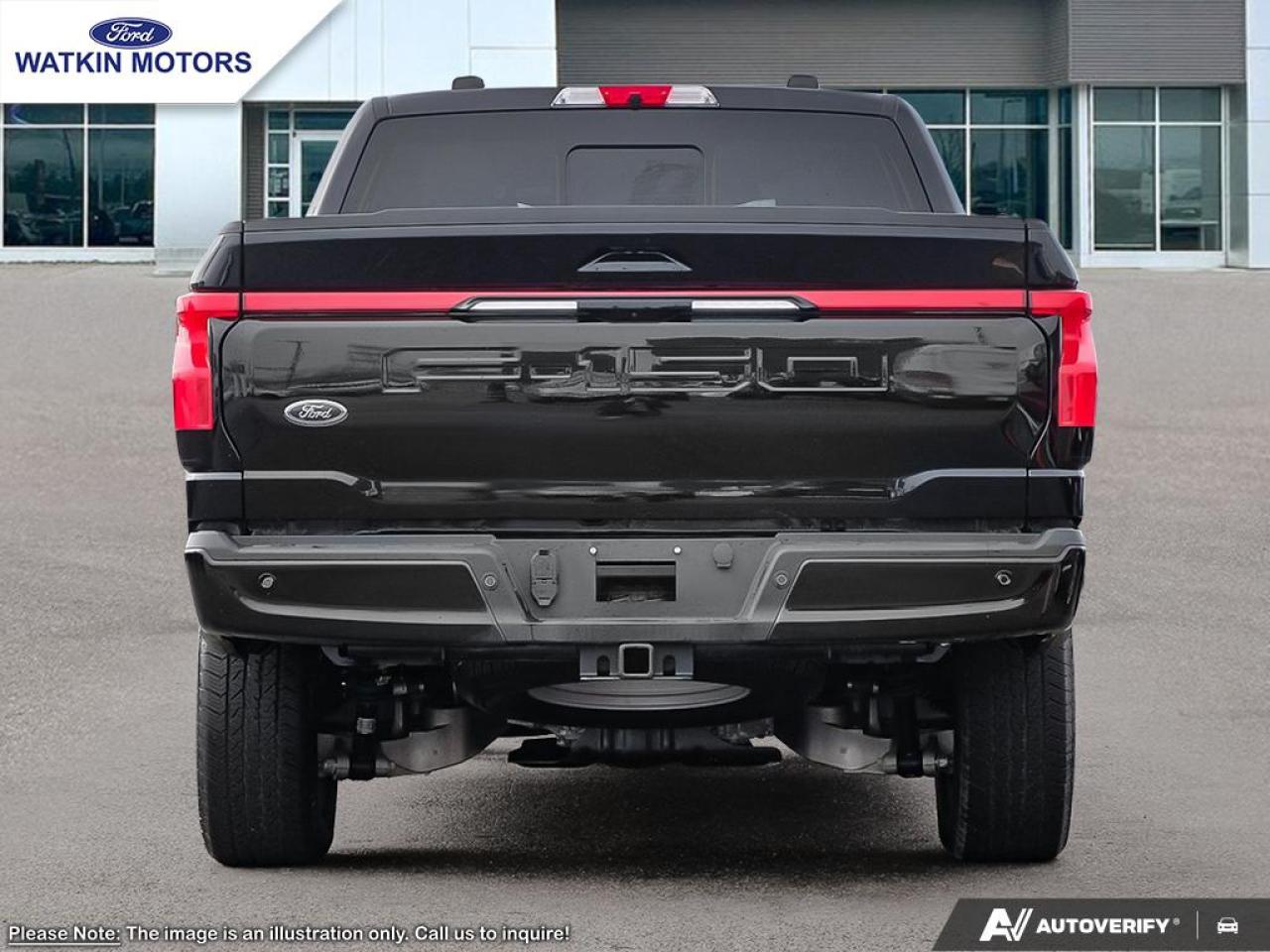 2025 Ford F-150 Lightning Lariat Photo4