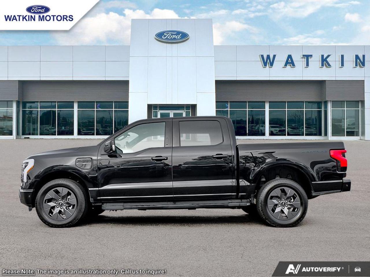 2025 Ford F-150 Lightning Lariat Photo2