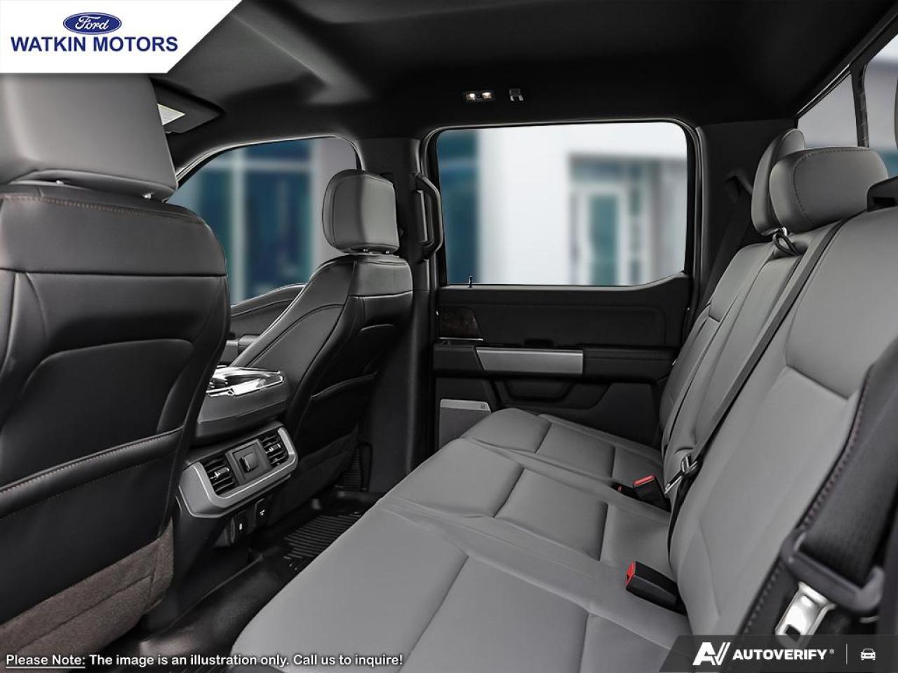 2025 Ford F-150 Lightning Lariat Photo19