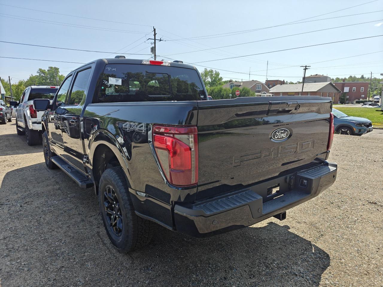 2025 Ford F-150 4X4 SUPERCREW XLT 302A Photo5