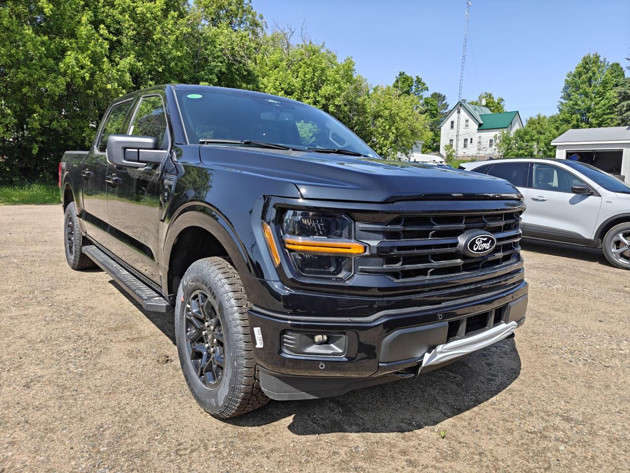 2025 Ford F-150 4X4 SUPERCREW XLT 302A Photo3