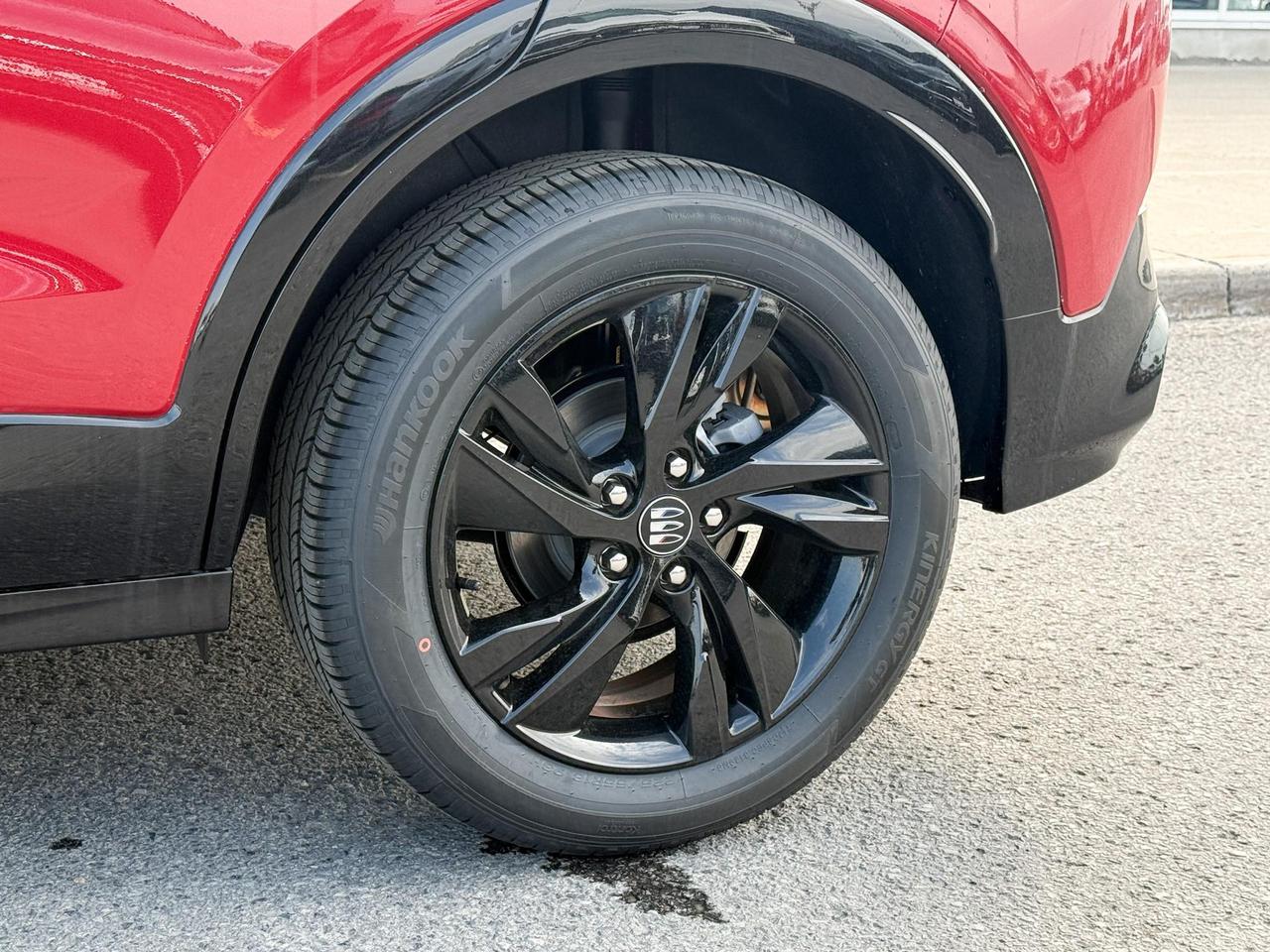 2026 Buick Encore GX Sport Touring 1.3L 3CYL WITH REMOTE START/ENTRY, HEATED SEATS, HEATED STEERING WHEEL, HD SURROUND VISION, APPLE CA Photo