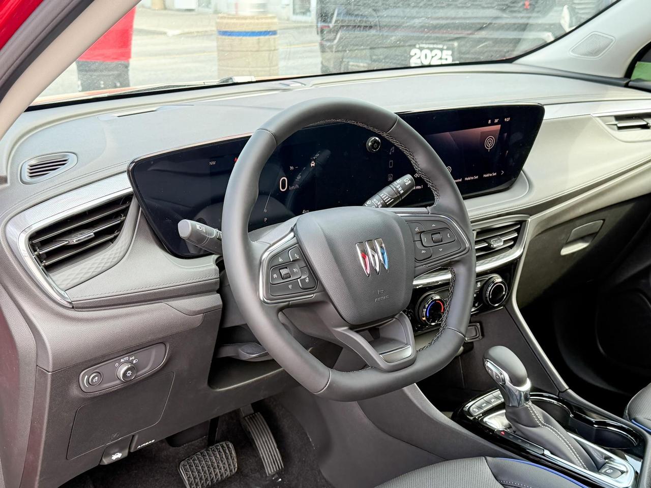 2026 Buick Encore GX Sport Touring 1.3L 3CYL WITH REMOTE START/ENTRY, HEATED SEATS, HEATED STEERING WHEEL, HD SURROUND VISION, APPLE CA Photo