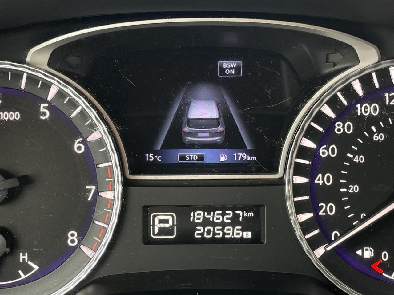12618249