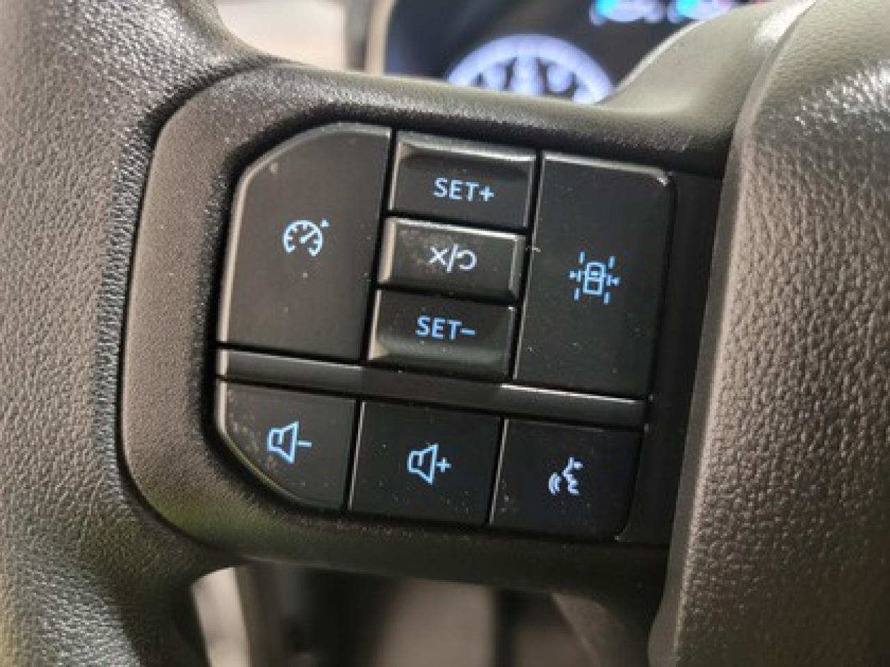 12618306