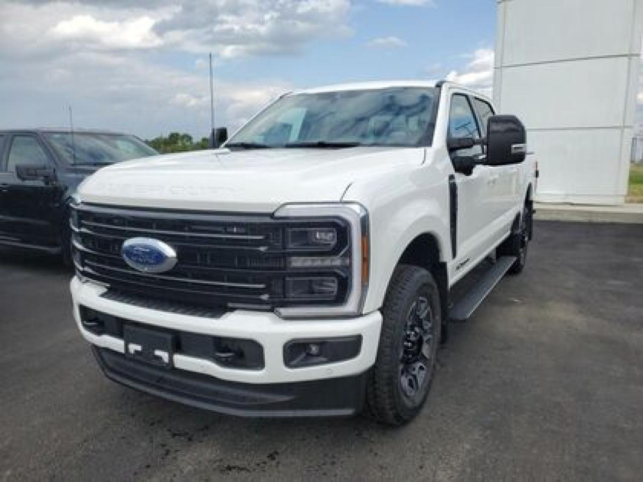 New 2025 Ford F-350 PLATINUM W/ 360 DEGREE CAMERA for sale in Moose Jaw, SK