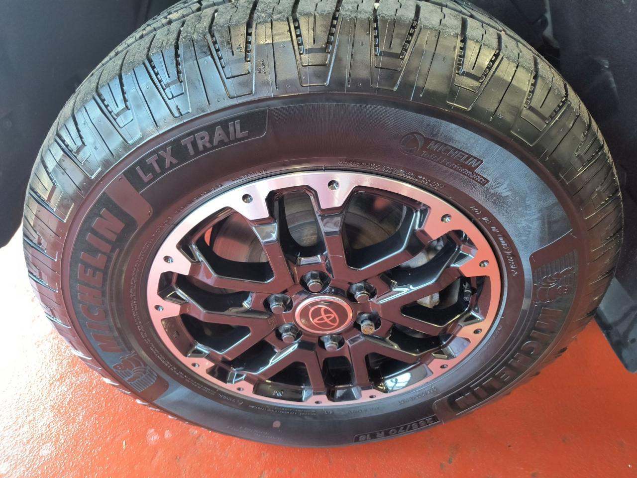 2023 Toyota Tundra SR TRD OFF ROAD Photo