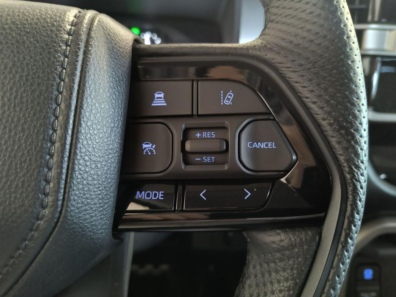 2023 Toyota Tundra SR TRD OFF ROAD Photo
