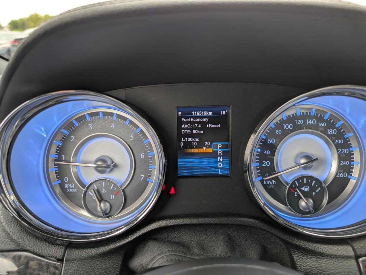 2014 Chrysler 300 300C Photo