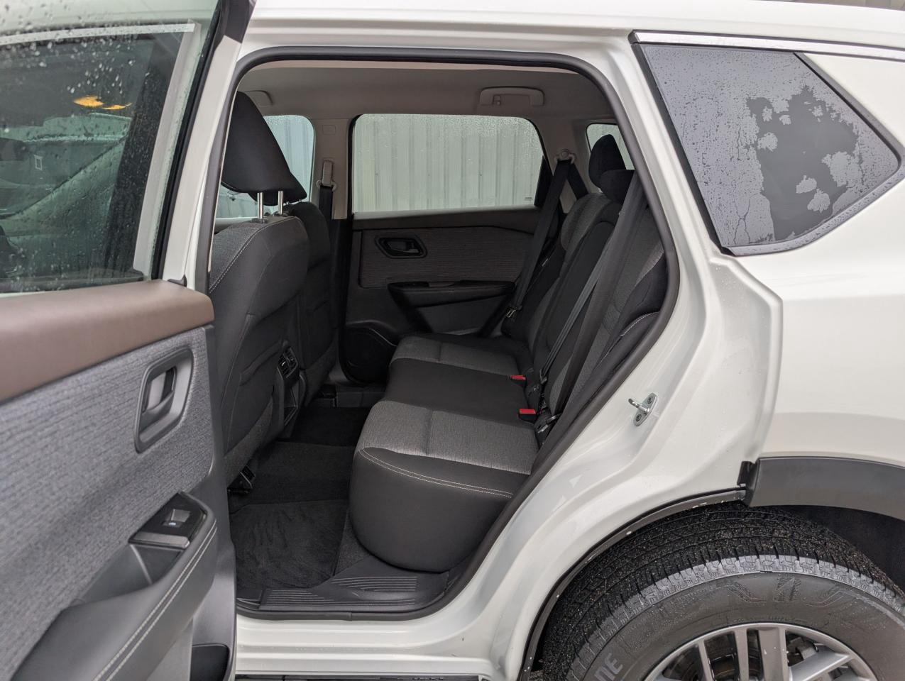 2021 Nissan Rogue S Photo